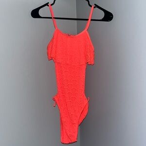 Kids (14-16) One-Piece Textured Swimsuit